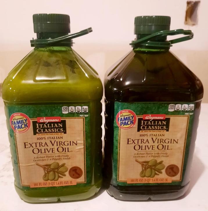 VALUE Wegmans FAMILY PACK VENIE Wegmans ITALIAN CLASSICS The Tofuly 100% ITALIAN 120 2 EXTRA VIRGIN OLIVE OIL A Robust Flavor with Fruity Overtones&a Peppery Finish SARS PER 1 TBSP VALUE Wegmans FAMILY PACK CONVER Wegmans ITALIAN CLASSICS The Toys 100% ITALIAN 120444 EXTRA VIRGIN OLIVE OIL. A Robust Flavor with Fruity Overtones &a Peppery Finish 101 FL OZ (3 QT 5.4 FL OZ) 3L 101 FL OZ (3 QT 5.4 FL OZ) 3L