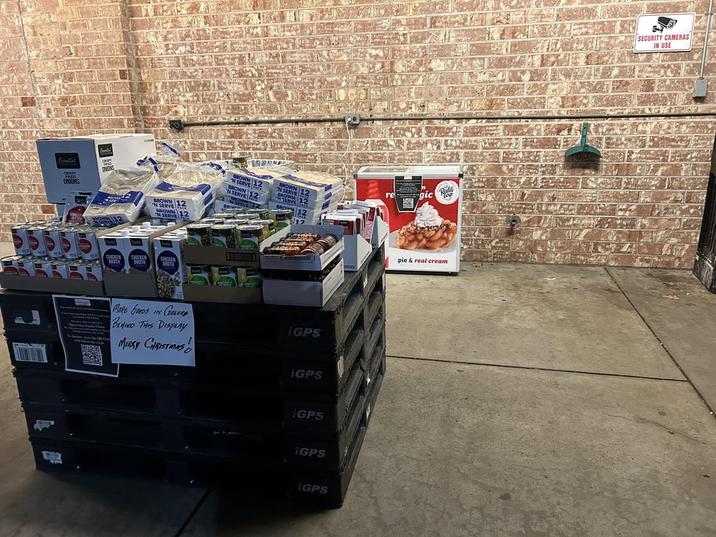 Essential CRISPY ONIONS ONIONS BROWN 12 'N SERVE ROWN N SERVE F 12 BROWN 12 N SERVE PE BROWN 12 'N SERVE d N SERVE BROWN 12 'N SERVE BROWN 12 SERVE BROWN 12 12 re CHICKEN 88 CHICKEN CHICKEN BROTH MORE GOODS IN COOLER BEHIND THIS DISPLAY MERRY CHRISTMAS iGPS iGPS iGPS iGPS iGPS gic Reddy pie & real cream SECURITY CAMERAS IN USE