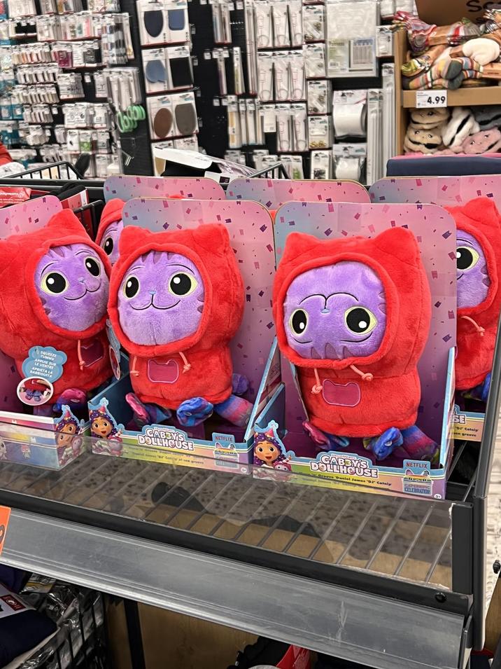 SQUEE TUM APPUIE SUR LE VENTRE APRIETA LA BARRIGUITA BEB GABBY'S DOLLHOUSE Trial James "D" Coslys grave NETFLIX Ponne 4.99 GABBY'S DOLLHOUSE Greeve Daniel James "Dr Catnip NETFLIX 000 CAFERRIFIC CELEBRATIONS SE Dr Catnip