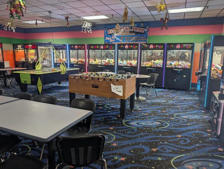 ONAL PARTICIPATING TER KI OWLFREE Sign Up New FREE GAMES A DAY ALL SUMMER LONG BOWNEDEROM nimal homse OUT OF ORDER LANES