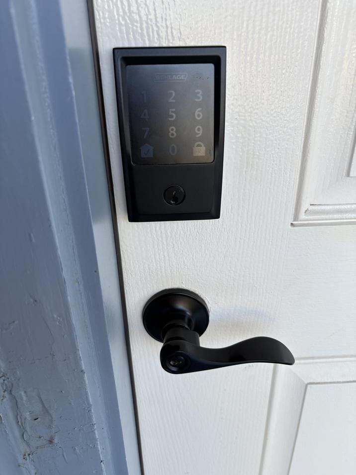 369 6 1 SCHLAGE 2 4 5 7 8 0