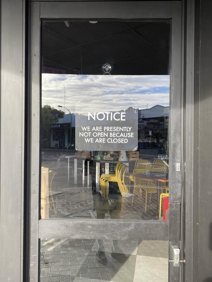 HUB 2208 NOTICE WE ARE PRESENTLY NOT OPEN BECAUSE WE ARE CLOSED TIGGOR bro