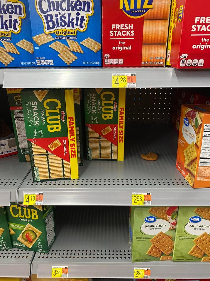 CRACKERS ken kit inal CK CRACKERS Chicken Biskit Original BAKED SNACK CRACKERS FRESH STACKS the original PER 12 CRACKERS NET WT 12 OZ (340160 NET WT 12 OZ (340g) FAMILY CLU SNA STAC ORIGIN Nutrition cal Creme Pies RITZ STACKS FAM SZ $428 24.10 4575 FAMILY SIZE Kellogg's CLUB STACKS SNACK crackers ORIGINAL S FAMILY SIZE Hellogg's® CLUB crackers STACKS SNACKing packing ORIGINAL CLUB FRESHSTACK EMSZ 11 $418223 Kawgg's CLUB crackers REDUCED FAT 2 Haky muttery" NO 144 ET WT 11.702031 e light Plaky buttery UD CRACKERS NET WT 1 LB 1.8 0Z (504g) RITZ GV CLUB CRACKER $298 218 12 FRE STAC the origin 80 1.5 BARA Great Value. Multi-Grain Crackers Seriously delicious light and tasty texture No cholesterol Buttery NET WT 13.7 02 (388) Nut about 28 Serving Calor Total Fat Trans Fat 0g Cholesterol Sodium 125m Total Carbohys Detary Fiber O Total Sugars 12 Great Value Multi-Grain Crackers Seriously delicious light and fosty faxture No cholesterol NET WT 12.7 OZ (360g) NET WT 12.7 OZ (360g) СЦЯ МАТОРАМ $338 GV MULTIGAN CRK 127 15 $298