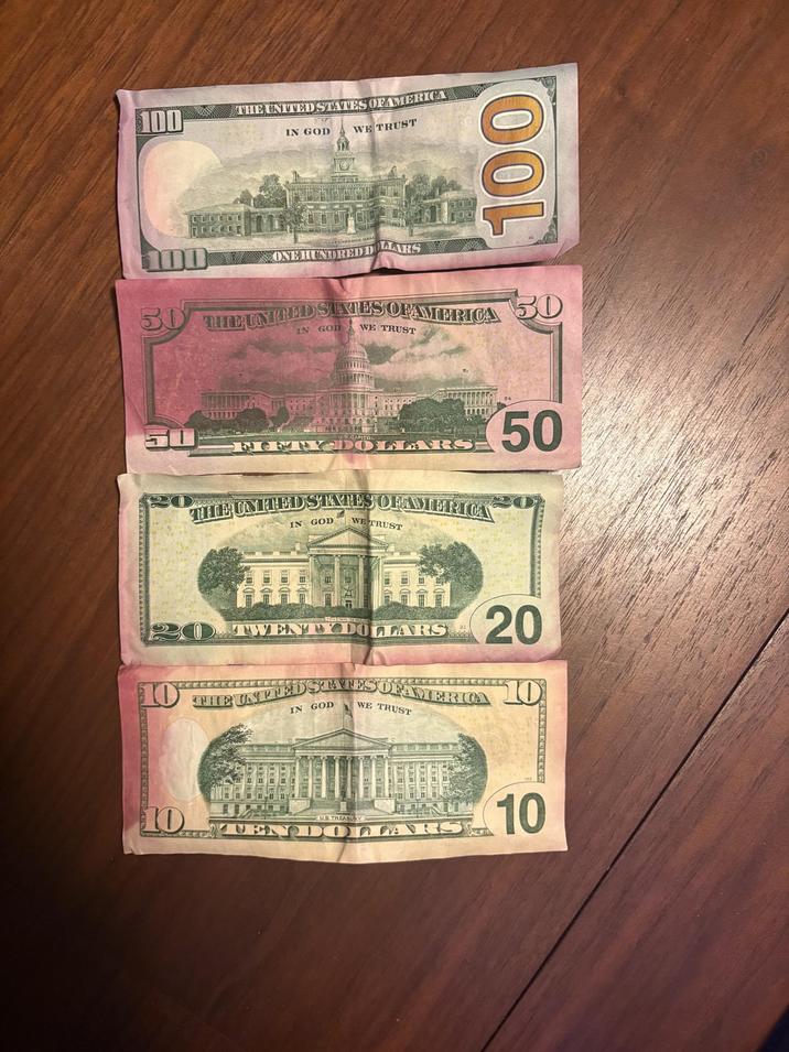 100 THE UNITED STATES OFAMERICA IN GOD WE TRUST 100 ONE HUNDRED DOLLARS 100 50 THE UNITED STATES OFAMERICA 50 IN GOD WE TRUST LLARS THE UNITED STATES OF AMERICA IN GOD WE TRUST 50 O TWENTY DOLLARS EEEEEEEE THE UNITED STATES OFAMERICA IN GOD WE TRUST 20 10 10 ODGARS 10