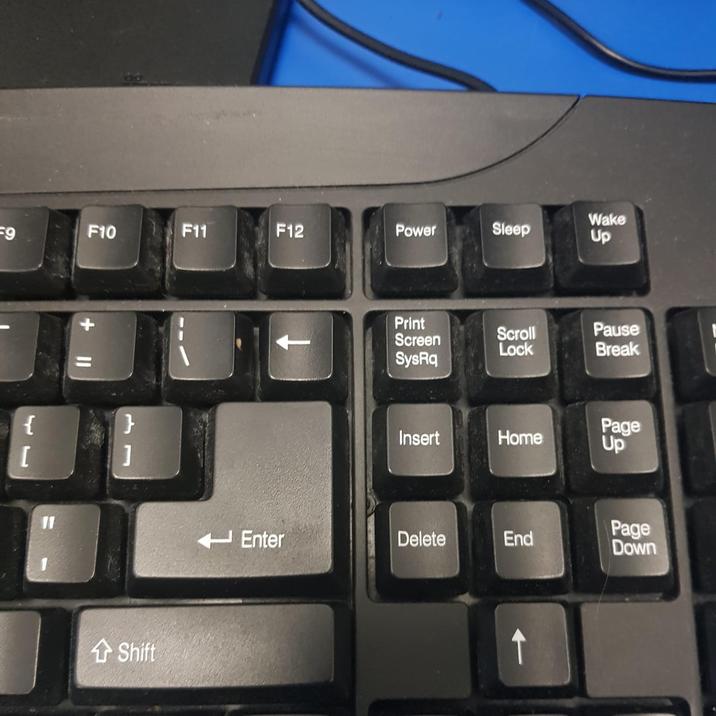 Wake 9 F10 F11 F12 Power Sleep Up 1 [ 11 { ] 31 } 11 Shift Print Screen Scroll Pause Lock Break SysRq Page Insert Home Up Enter Delete End Page Down