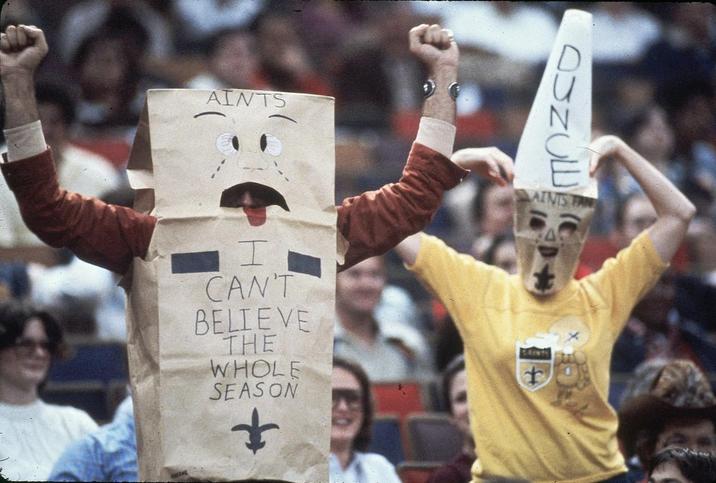 AINTS I CAN'T BELIEVE MOZCO AINIS FAN THE WHOLE SEASON CAINTY + +