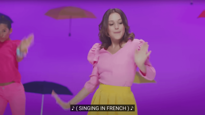 (SINGING IN FRENCH) ♪
