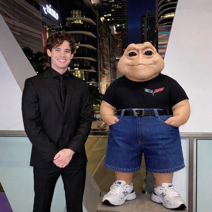 baby sinclair mogs clav