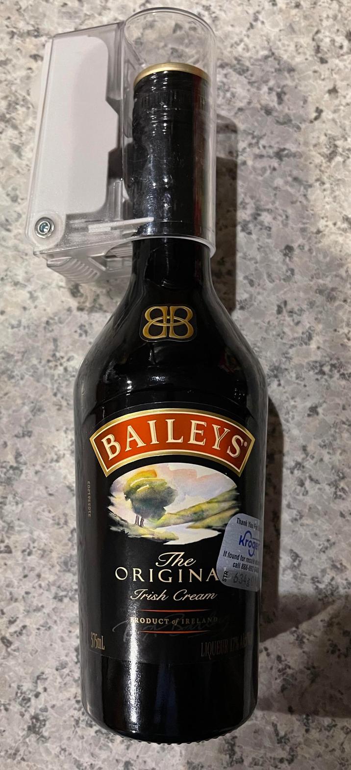 &B BAILEYS CORTVESOTE Thank You F Kroge If found for resal call 888-892-54 The ORIGINA 6340 515mL Trish Cream RODUCT of IRELAND