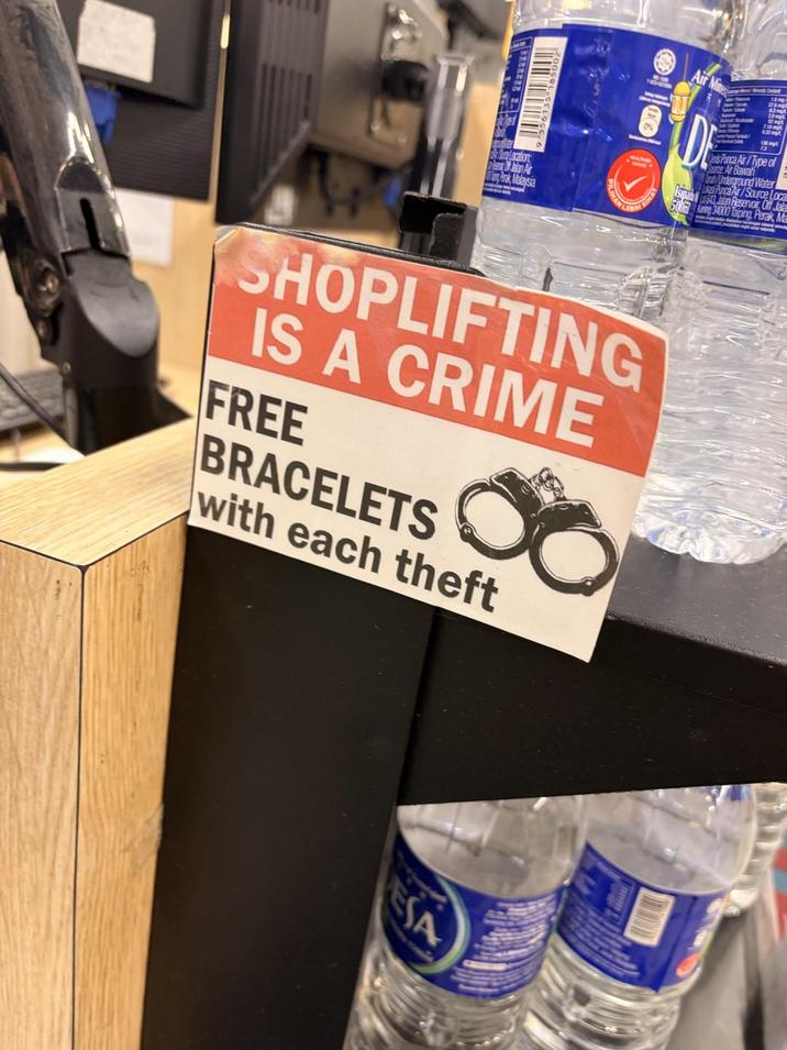 Air Mine Sure Location: Oh Jakan Air Pak Malaysia enis Punca Air/Type of Surce Air Bawah rah Underground Water Lukas Punca Air/Source Loca Supar Jalan Reservoir Off Jala 500 King 34000 Taiping Perak, Ma SHOPLIFTING IS A CRIME FREE BRACELETS with each theft ESA