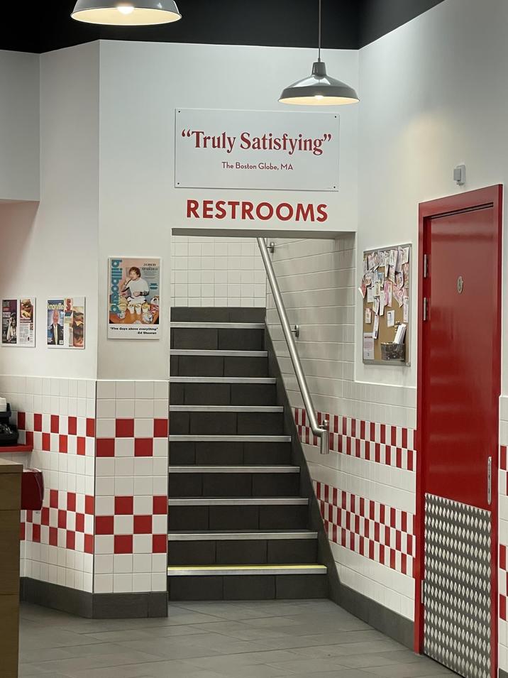 knarville billboa 21S INSERTRAN "Truly Satisfying" The Boston Globe, MA "Five Guys above everything RESTROOMS Q 6