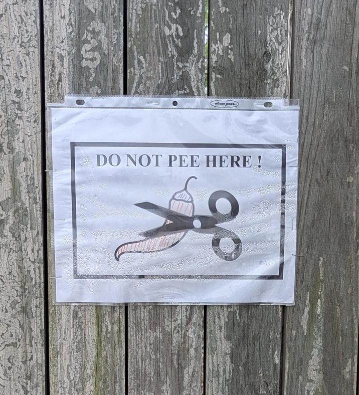 wilson jones. DO NOT PEE HERE!