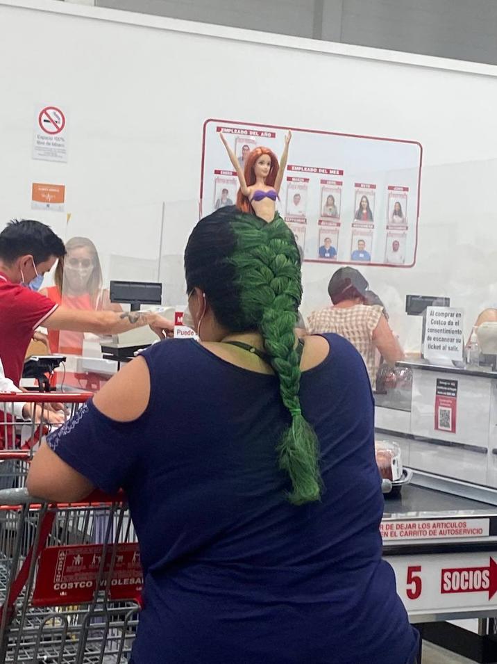EMPLEADO DEL ARO EMPLEADO DEL MES M Puede Al comprar en Costco da el consentimiento de escanear su ticket al salir. COSTCO VOLESA 旧 ННИХ ΣΕΕΙ R DE DEJAR LOS ARTICULOS EN EL CARRITO DE AUTOSERVICIO 5 SOCIOS