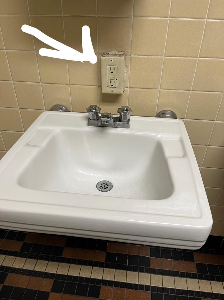 (D P