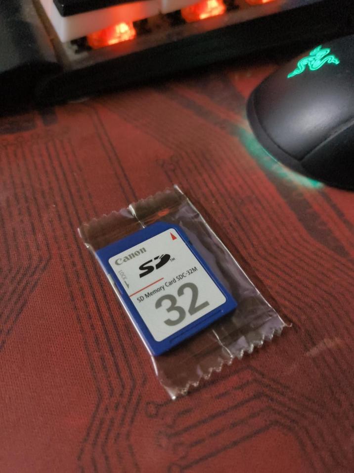 Canon LOCK-> S3 TM SD Memory Card SDC-32M 32