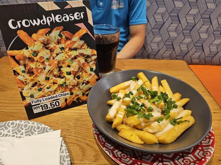 Crowdpleaser Fully Loaded Chips RM19.50