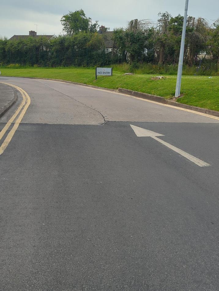 NO ENTRY