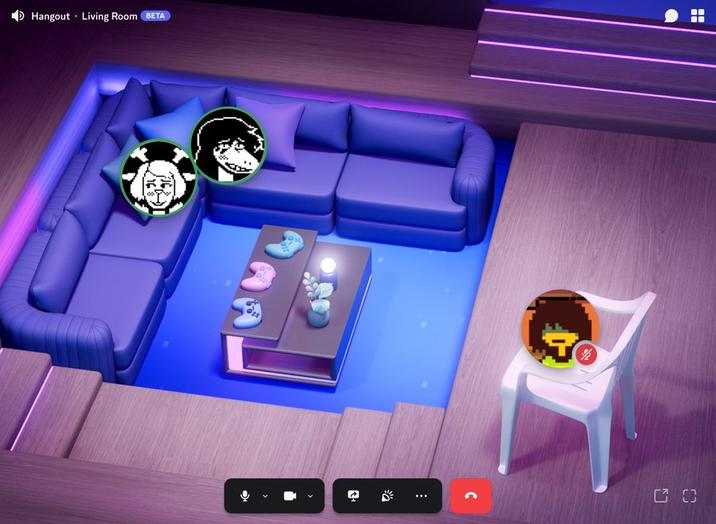 Hangout Living Room BETA મ C