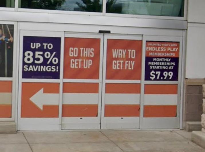 UP TO 85% GO THIS WAY TO GET UP GET FLY SAVINGS! UNLIMITED VISITS WITH ENDLESS PLAY MEMBERSHIPS MONTHLY MEMBERSHIPS STARTING AT $7.99