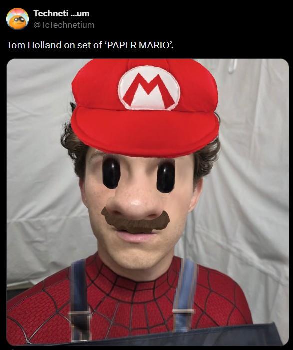 Techneti...um @TcTechnetium Tom Holland on set of 'PAPER MARIO'. M