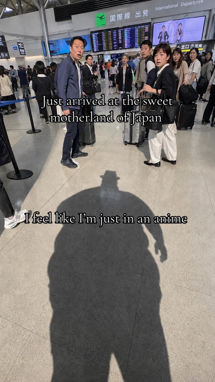 An AI-generated meme of an obese, fedora-wearing man arriving in Japan. The crowd looks at him in horror.