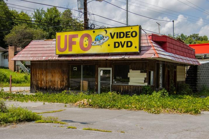 UFO VIDEO * DVD *