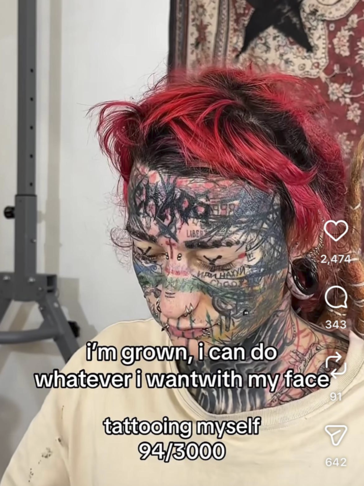 88 LIBER 3 2,474 i'm grown, i can do whatever i wantwith my face tattooing myself 94/3000 343 642