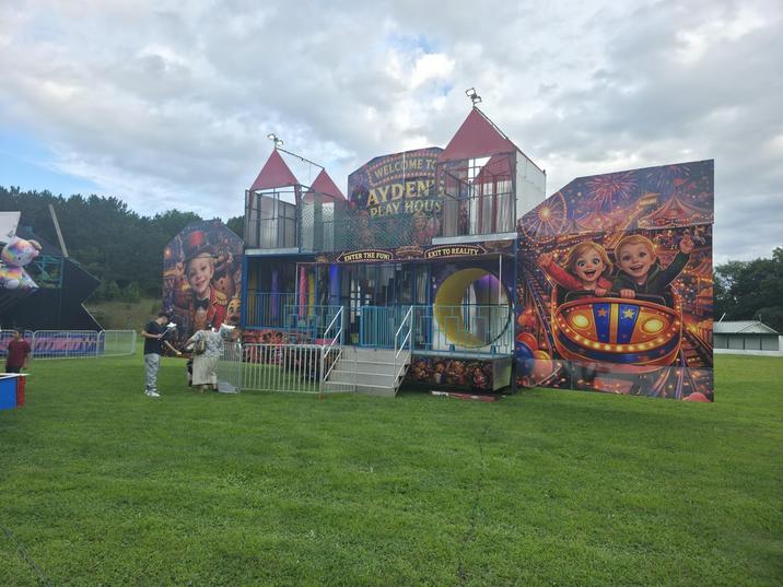 WELCOME TO AYDEN' PLAY HOUS ENTER THE FUN! EXIT TO REALITY Pop