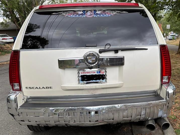 ESCALADE WASHINGTON 6 20