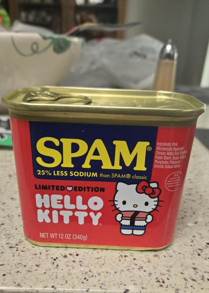 SPAM® 25% LESS SODIUM than SPAMⓇ classic LIMITED EDITION HELLO KITTY NET WT 12 OZ (340g) Ingredients: Pork ® Mechanically Separated Chicken, Water Salt Modifed Potato Starch, Sugar, Sodium Phosphates, Potassium Chloride, Sodium Nitrite U.S. INSPECTED AND PASS DEPARTMENT AGRICULTUR