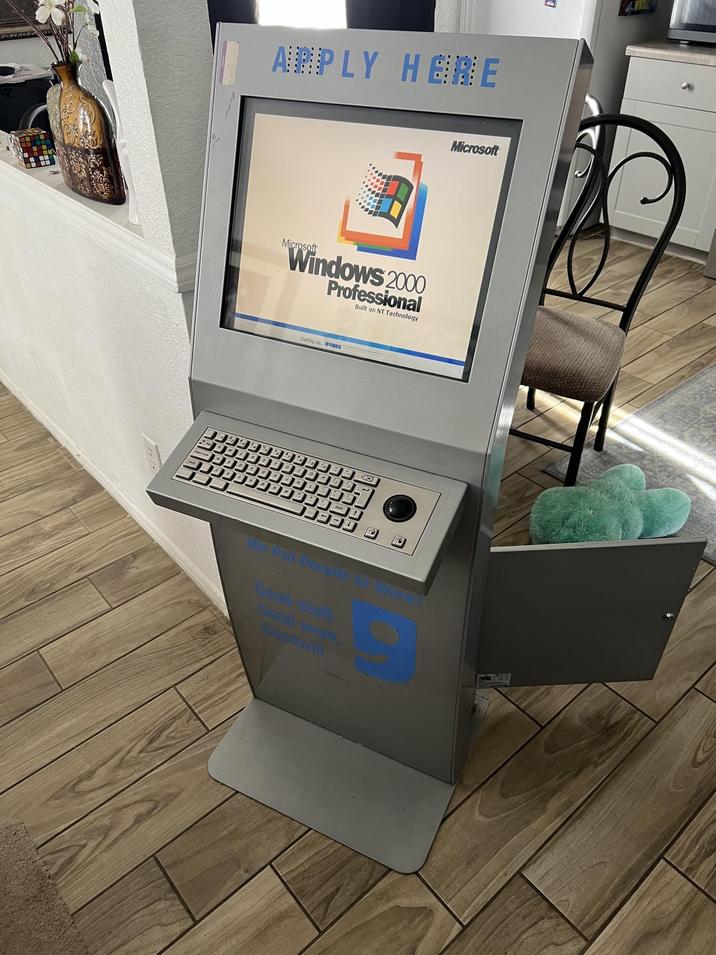 APPLY HERE Microsoft Windows 2000 Professional Built on NT Technology Stating up.. E Microsoft Wa Pat Pengua to W Good soun Good work Goodwill.