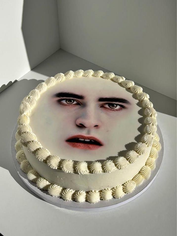 This cake | Awful Taste, But Great Execution | Know Your Meme