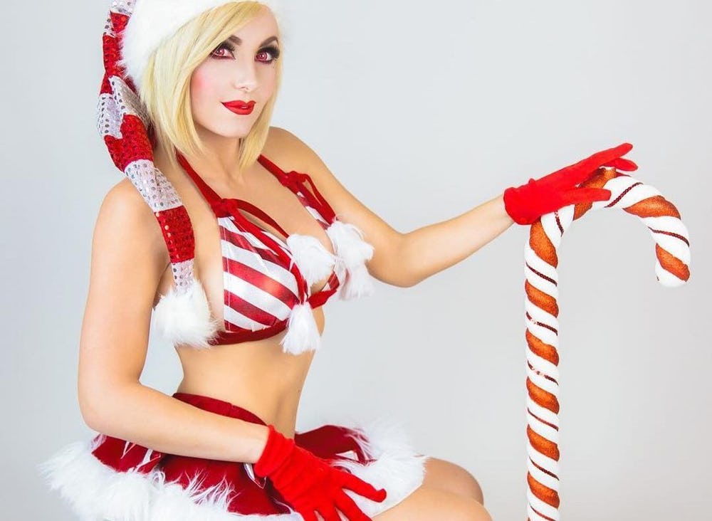 Have a very Nigri Christmas Jessica Nigri Know Your Meme