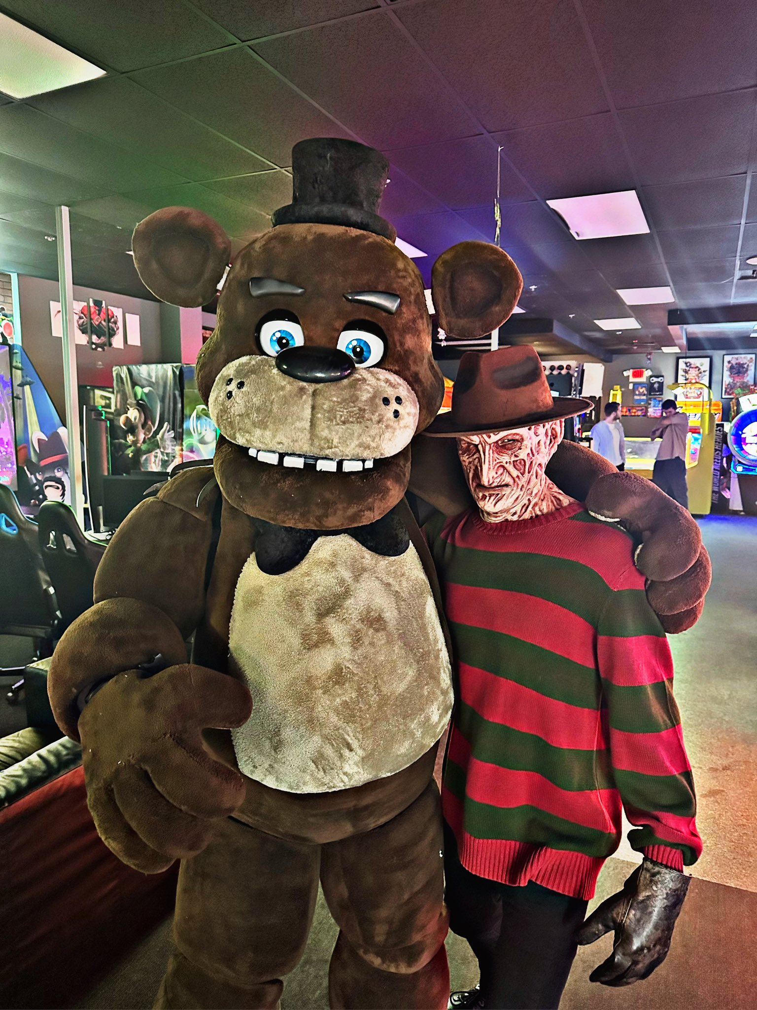 Freddy & Freddy | Cosplay | Know Your Meme