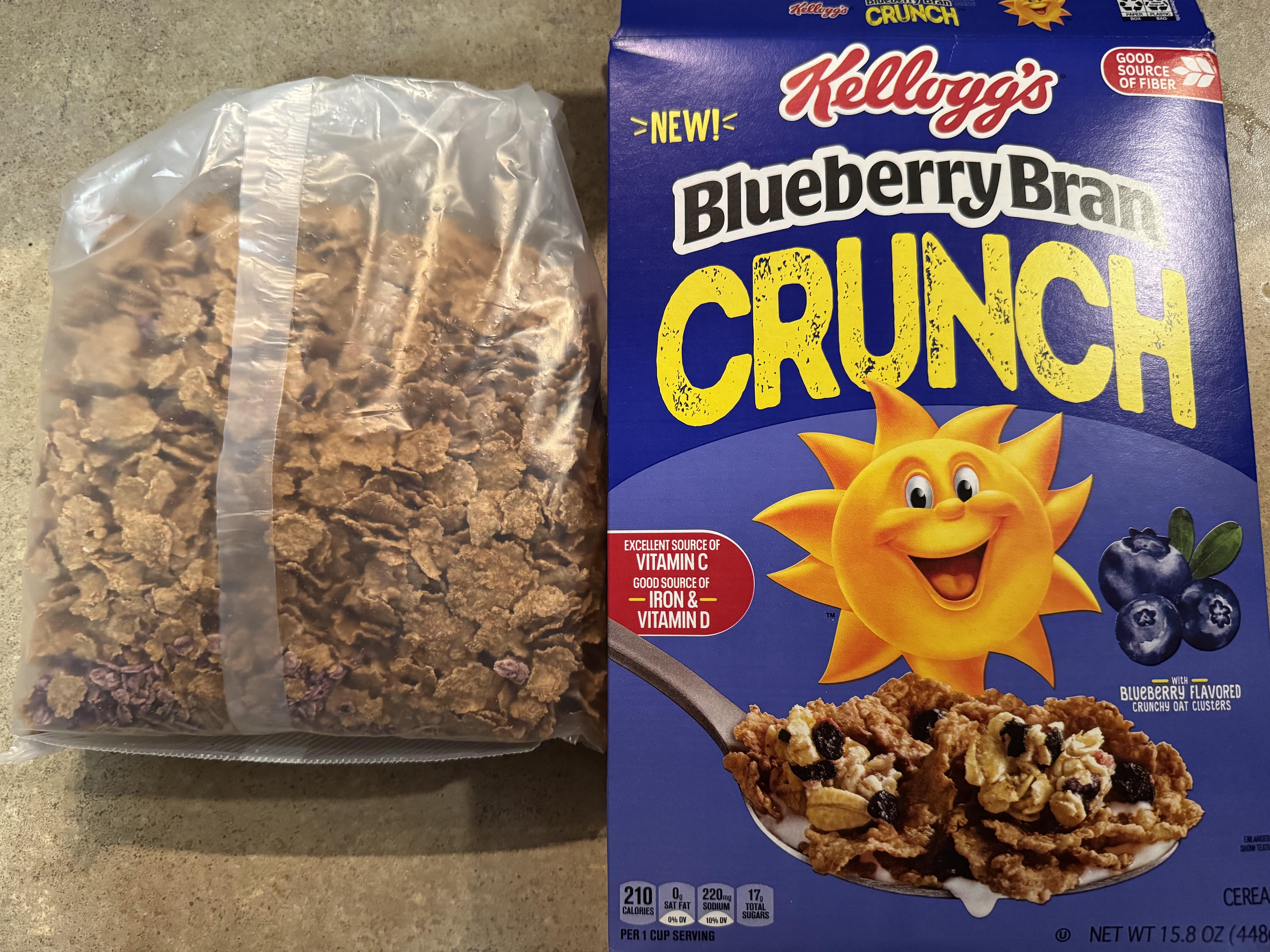 >NEW!< Kellogg's CRUNCH Kellogg's Drop-oft PAPER BOX PLASTIC BAG GOOD SOURCE OF FIBER Blueberry Bran CRUNCH 2recycle.Into EXCELLENT SOURCE OF VITAMIN C GOOD SOURCE OF -IRON &- VITAMIN D 0 210 220mg 17, CALORIES SAT FAT 0% DV SODIUM 10% DV TOTAL SUGARS PER 1 CUP SERVING TM A With BLUEBERRY FLAVORED CRUNCHY OAT CLUSTERS ENLARGED SHOW TEXTU CEREA NET WT 15.8 OZ (448)