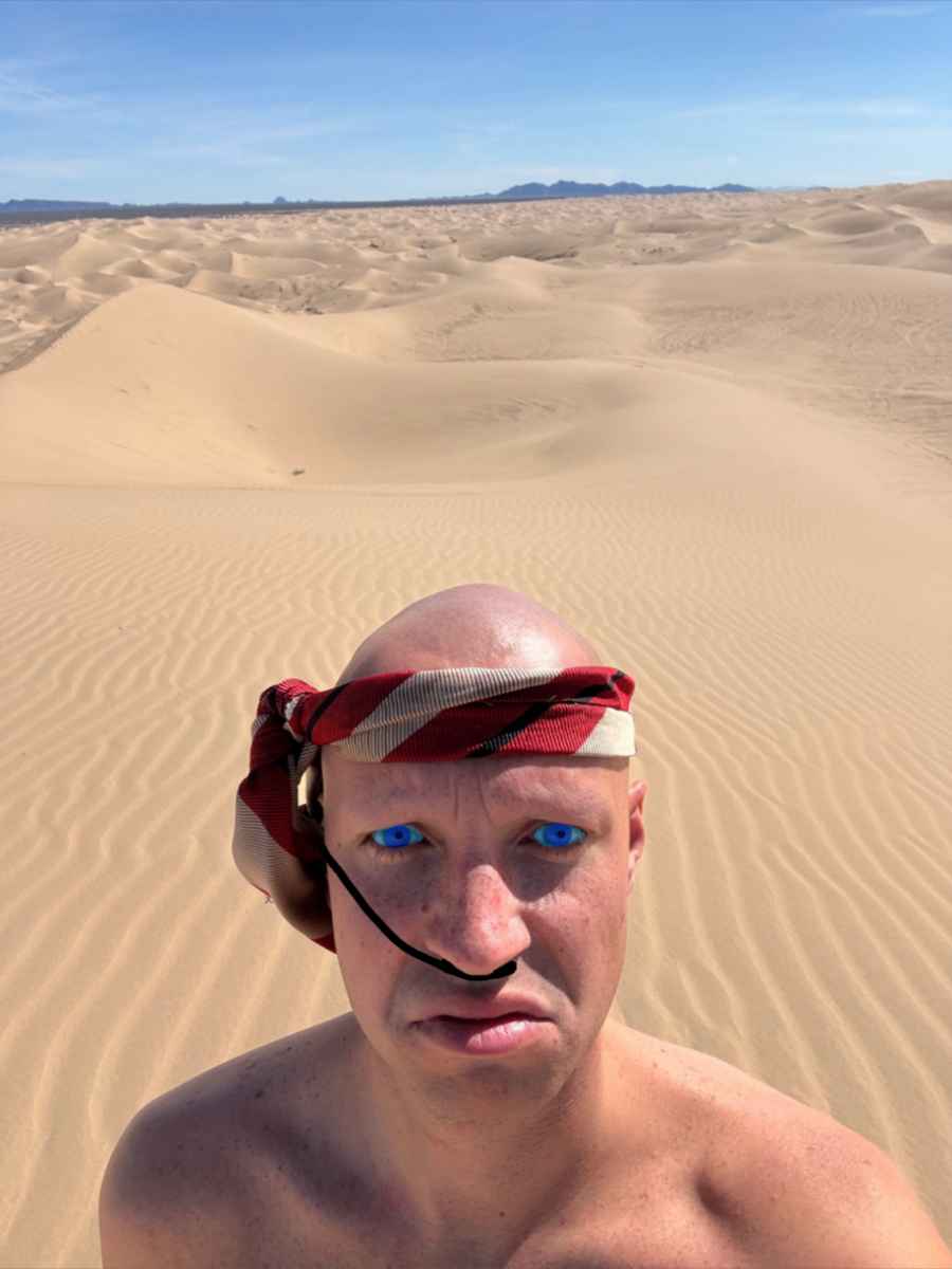 A Fremen edit of the Dan Hentschel in the Desert meme.