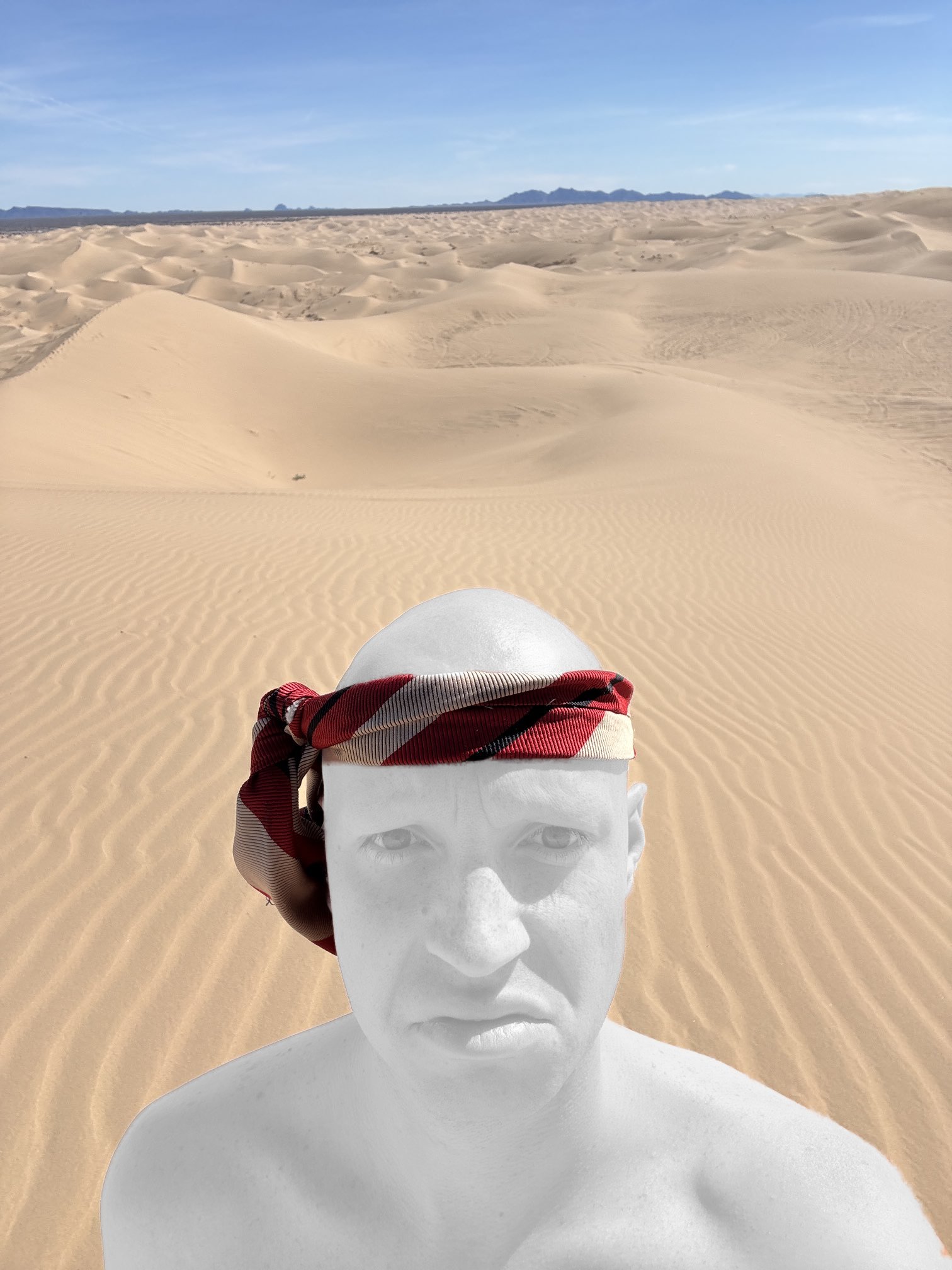 A Dune version of the Dan Hentschel in the Desert meme.