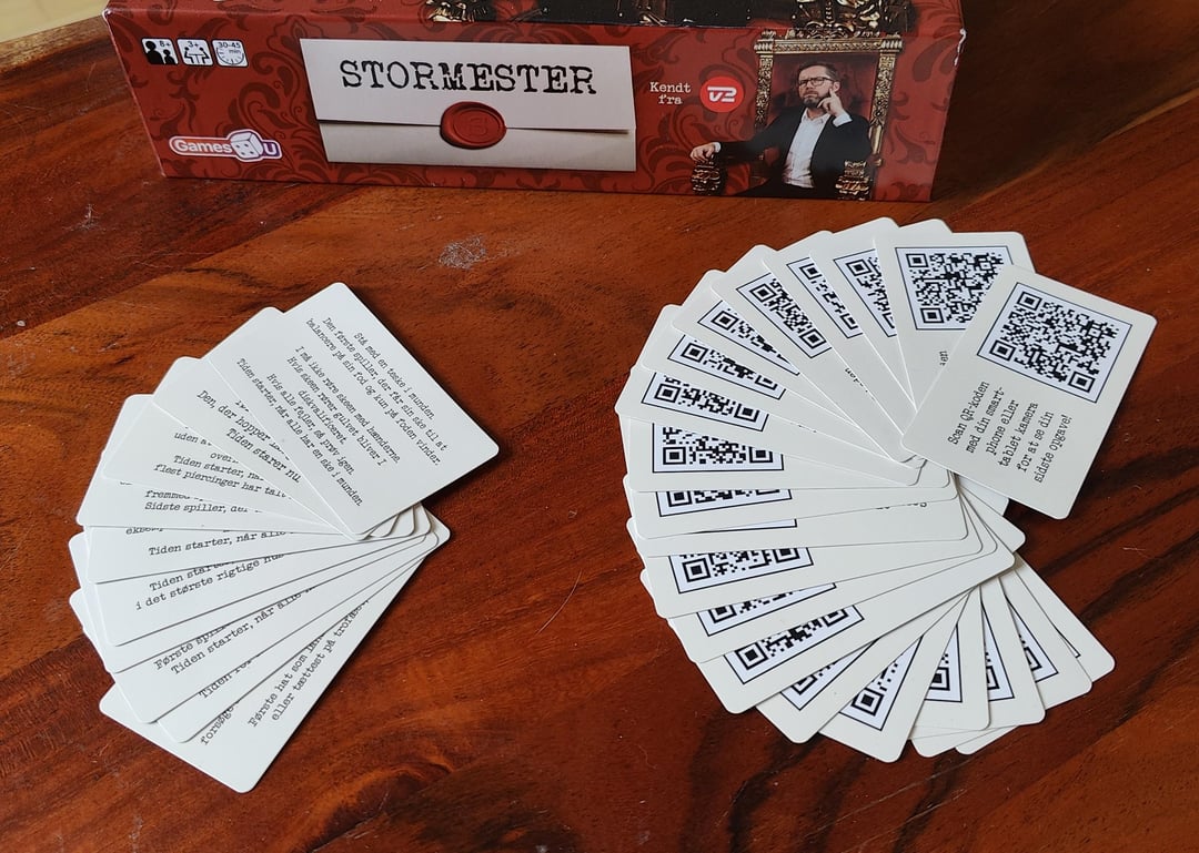 Games U STORMESTER Kendt fra 12 balancere på sin fod og kun på foden vinder. Den første spiller, der får sin ske til at Stá med en teske i munden Hvis skeen rerer gulvet bliver I In ikke rare skoen med hænderne diskvalificeret Den, der hopper uden a Hvis alle fefler, så prøv igen Tiden starter, når alle har en ske i munden - Tiden starer nu ovez Tiden starter, na. flest piercinger har tai. Sidste spiller, a excom Tiden starter, når a Tiden star i det største rigtige mu Tiden starter, når a Første sp Tiden ro forssge Første hat som eller tættest på trof ON 280 L 回 回 回 W O OXAND Scan QR-koden med din smart blet kamers for at se din sidste opgave!