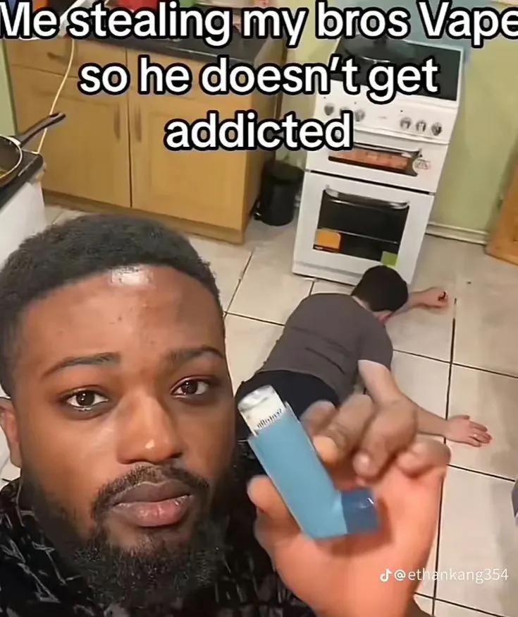 Me stealing my bros Vape so he doesn't get addicted J@ethankang354