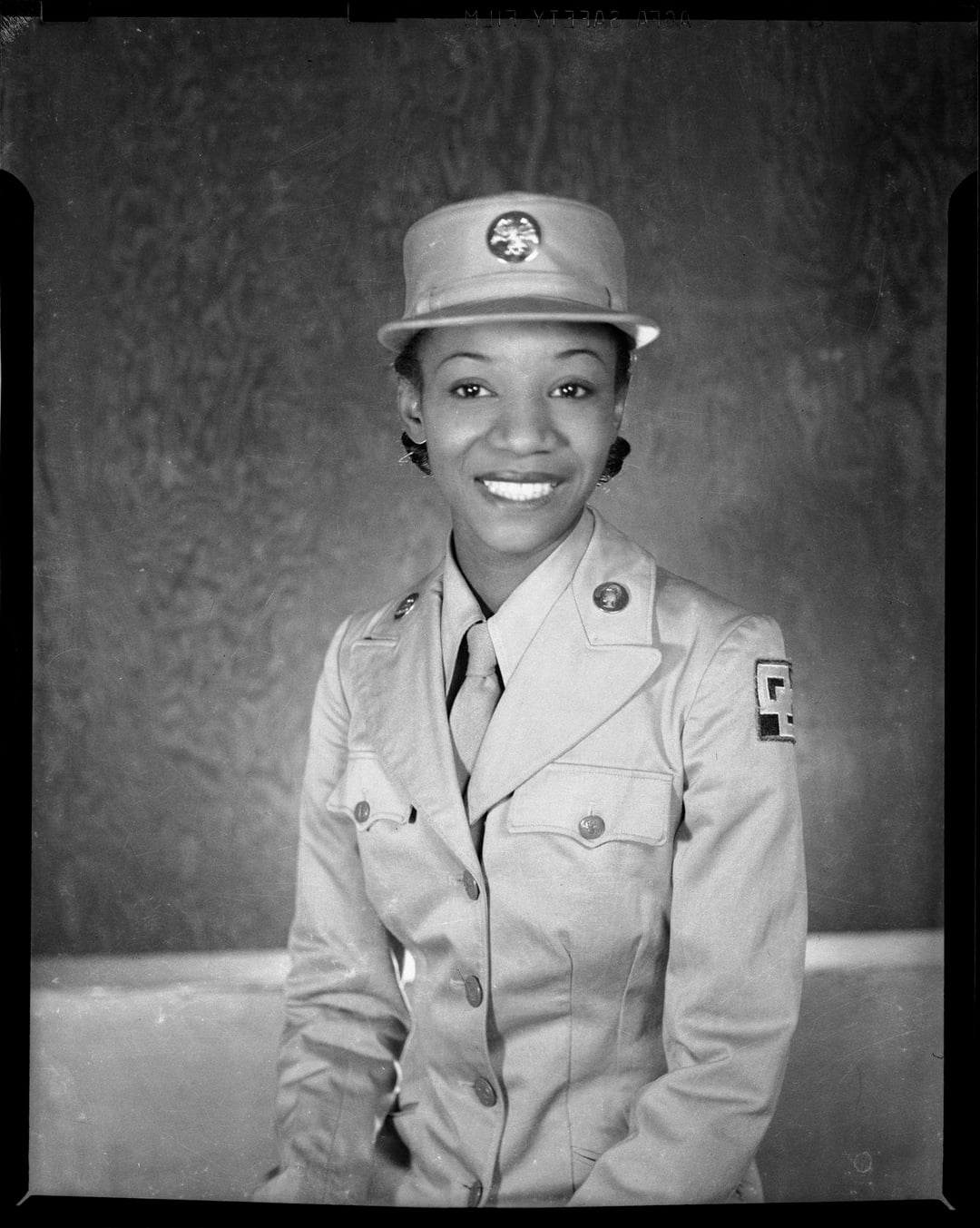 WAAC lady in uniform, 1940s