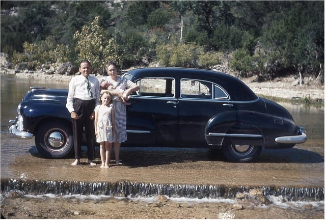 A family on a trip in the '40s