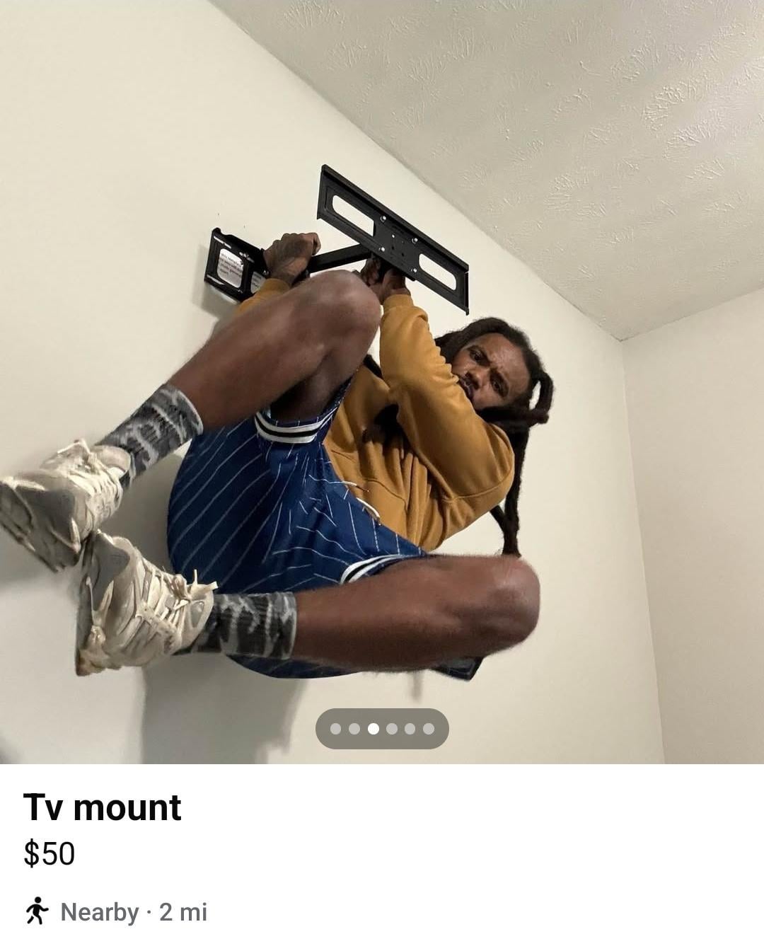 Tv mount $50 Nearby 2 mi