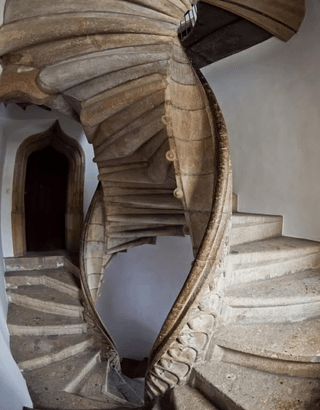 Da Vinci's staircase