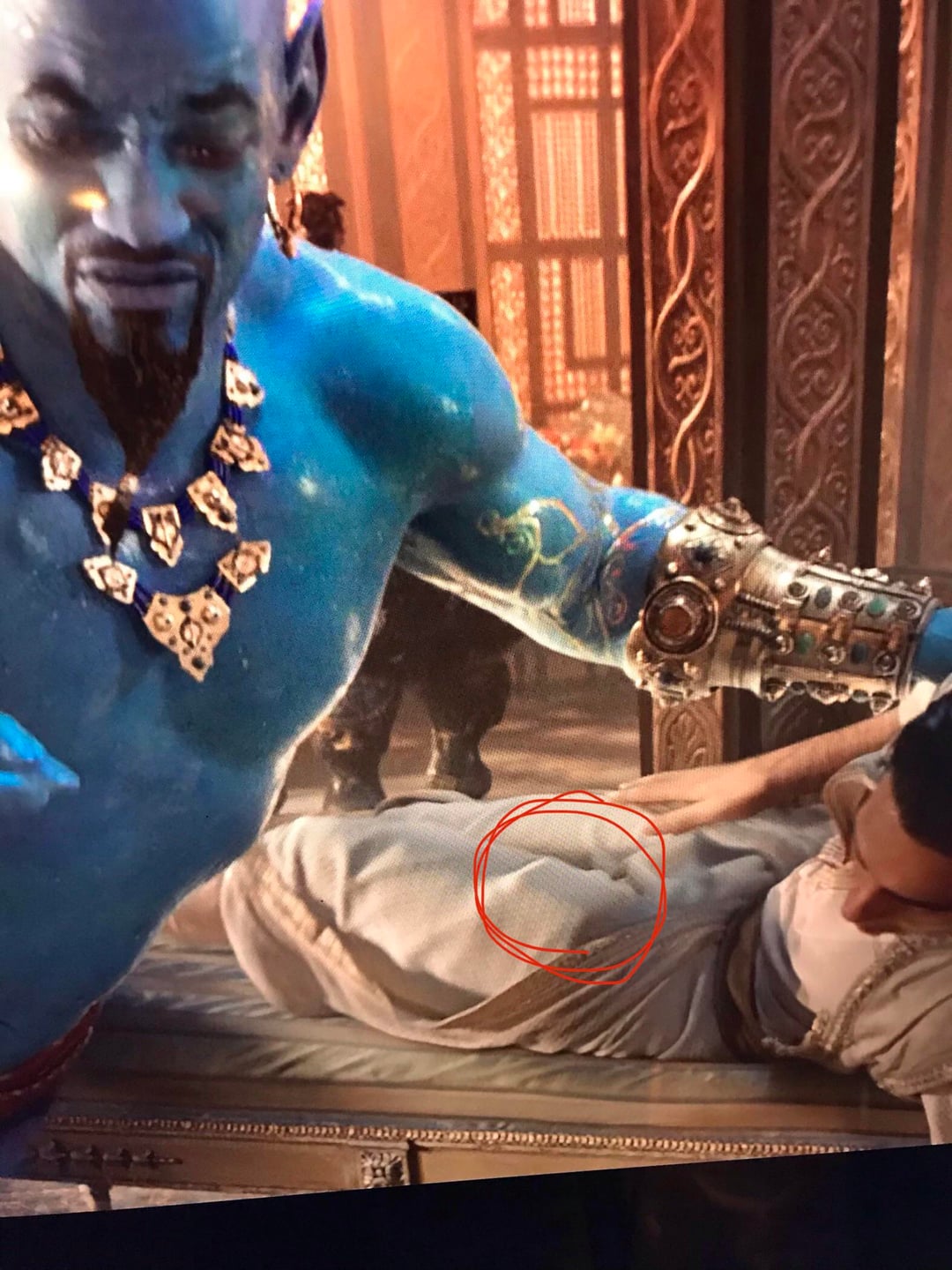 Aladdin (2019) there is a phone in his pocket