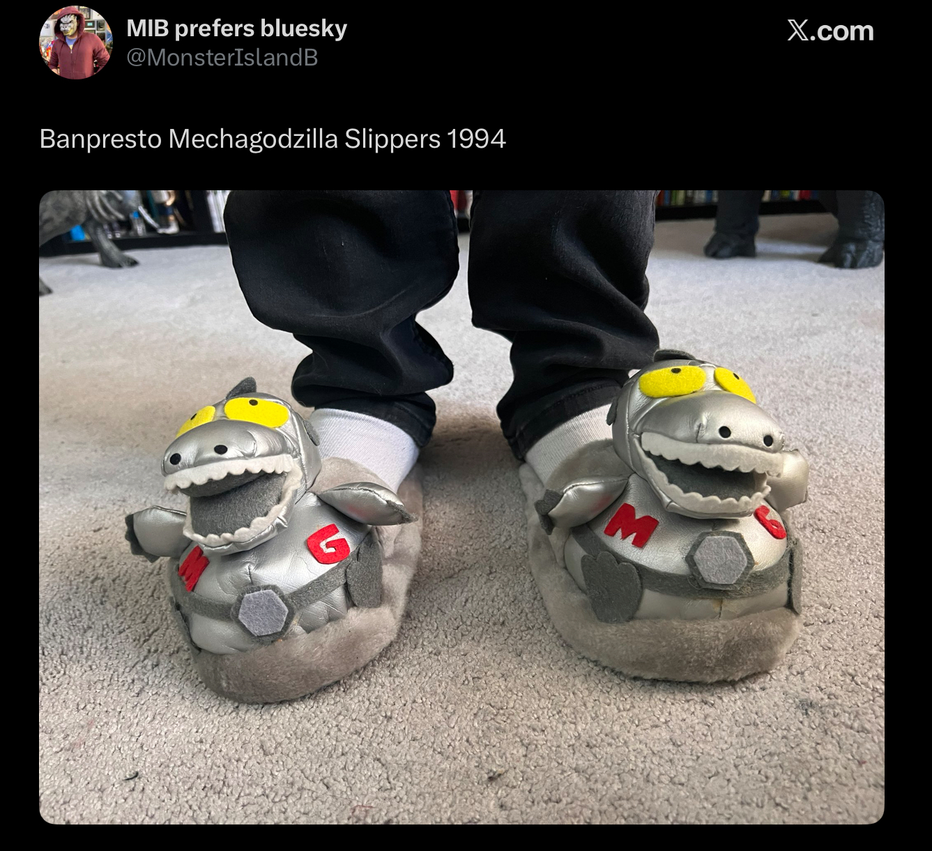 MIB prefers bluesky @MonsterIsland B Banpresto Mechagodzilla Slippers 1994 M X.com