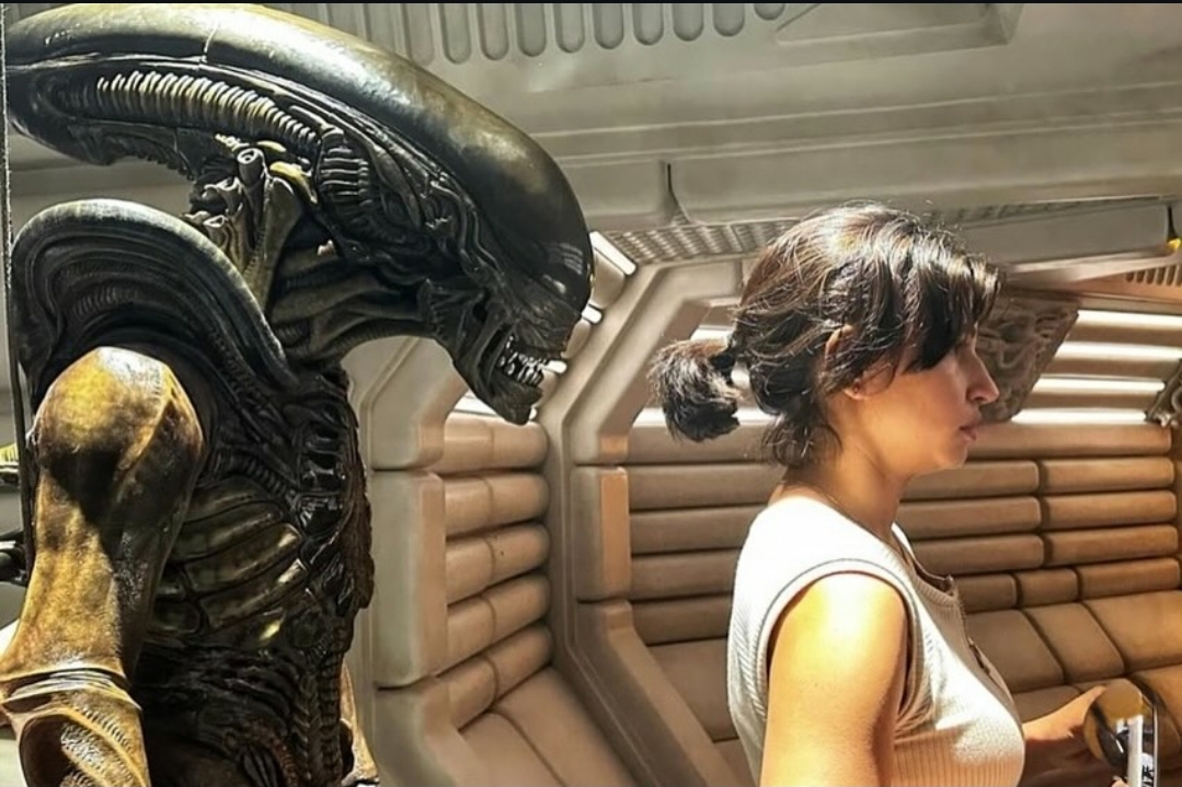 It’s right behind me isn’t it