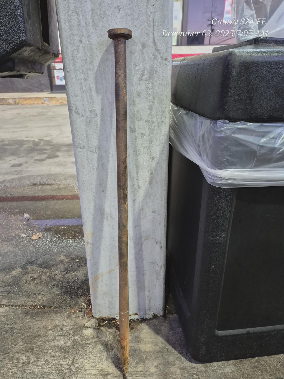 Galaxy S24 FE December 03, 2025 7:07 AM