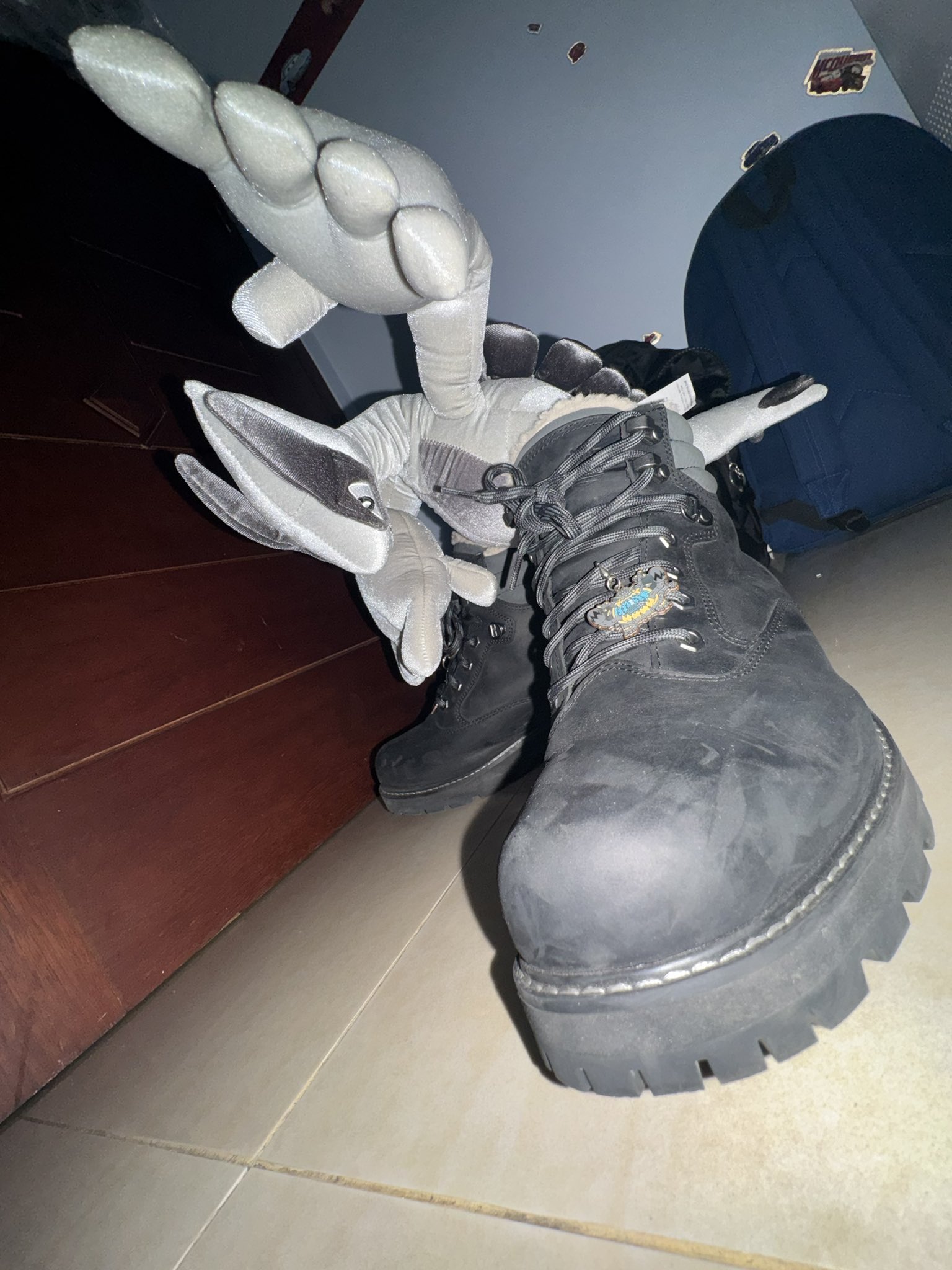 "do you guys like my silver lugia plush"