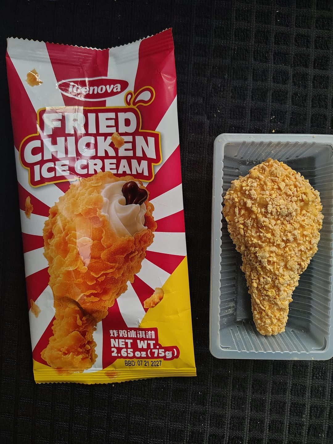 Tenova FRIED CHICKEN ICE CREAM 炸鸡冰淇淋 NET WT. 2.65 oz (75g) BBD:07 21 2027