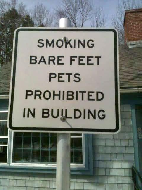 SMOKING BARE FEET PETS PROHIBITED IN BUILDING 160223